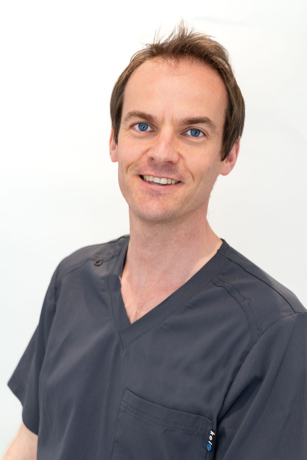 image of Dr T Lawes, vasectomy surgeon for Thames Valley Vasectomy Services